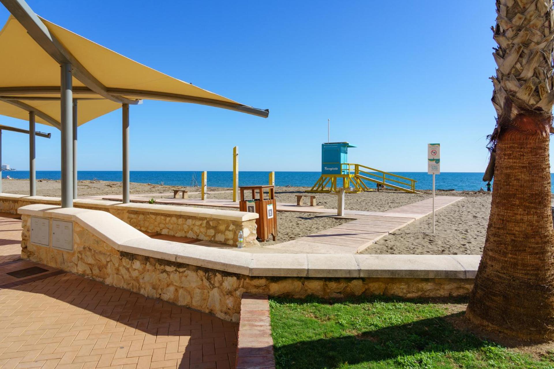 Nice Apartments 20 Meters From The Beach 丰希罗拉 外观 照片